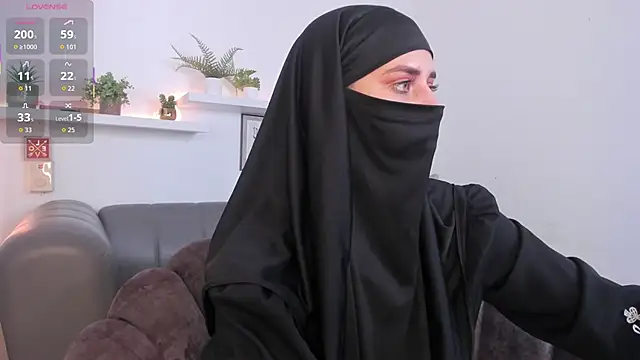 Snapshot of salma_arabicc chatting on 06/04/26, 05:35 salma arabicc online show from 06/04/26, 05:35
