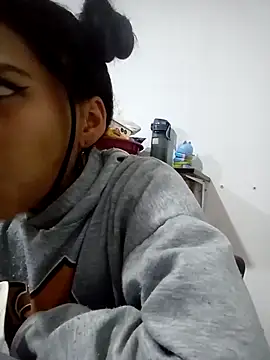 Devil AliceXo online show from 03/11/25, 11:37