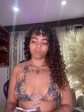 SarahLynn7 online show from 03/18/26, 07:17