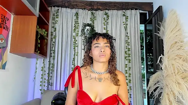 SarahLynn7 online show from 03/28/26, 11:04