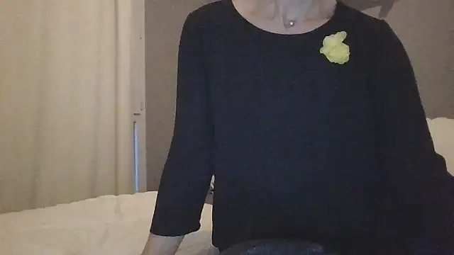 Valentinette online show from 01/18/26, 04:55