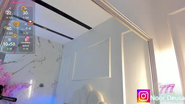 Candaceoweens online show from 02/11/26, 03:44