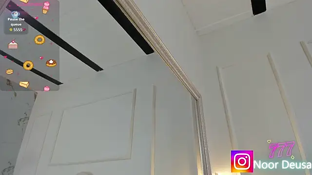 Candaceoweens online show from 04/11/26, 03:44