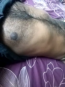 Snapshot of Tn_localboy69 chatting on 09/18/25, 11:12 Tn localboy69 online show from 09/18/25, 11:12