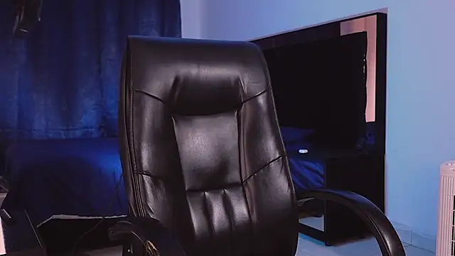 ErosKhaos online show from 11/19/25, 07:58