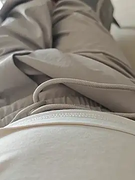 ll521521a online show from 04/22/26, 01:08