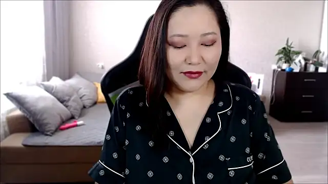 LisaAsianFlower online show from 03/13/25, 05:11