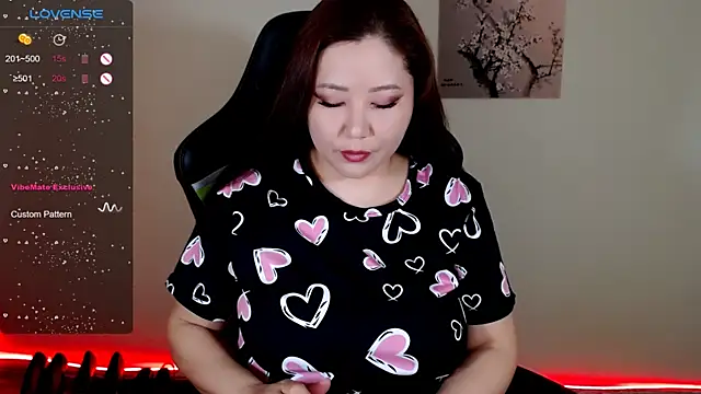 LisaAsianFlower online show from 04/17/26, 03:31