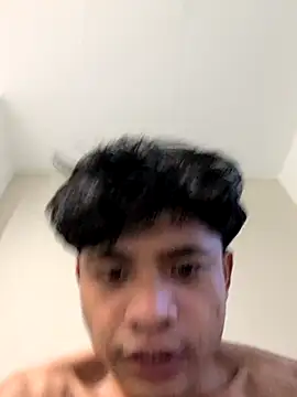 Snapshot of payizzzzzz chatting on 03/04/25, 09:51 payizzzzzz online show from 03/04/25, 09:51