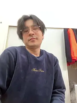 waka3232 online show from 02/05/26, 01:54