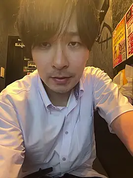 Snapshot of waka3232 chatting on 06/30/26, 11:22 waka3232 online show from 06/30/26, 11:22