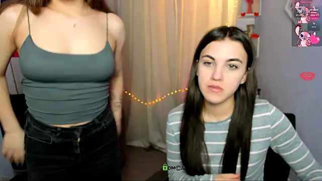 Snapshot of kiki_swan chatting on 04/14/26, 06:08 kiki swan online show from 04/14/26, 06:08