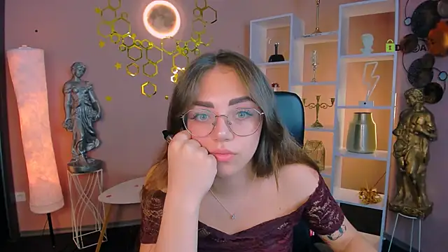 kiki swan online show from 07/02/26, 05:57