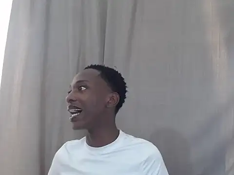 DarkTwink20 online show from 03/19/25, 10:33