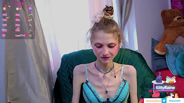 Snapshot of KittyRaine chatting on 05/20/26, 01:06 KittyRaine online show from 05/20/26, 01:06