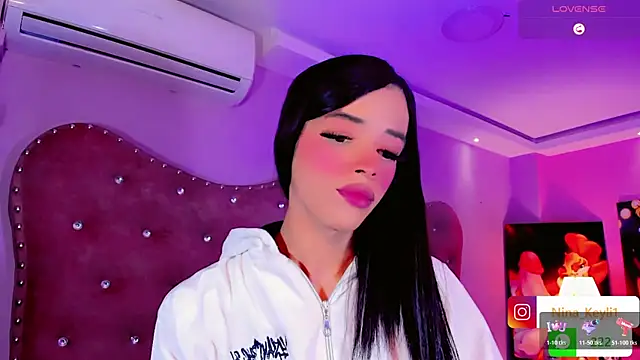 Nina Keyli online show from 12/03/25, 09:13