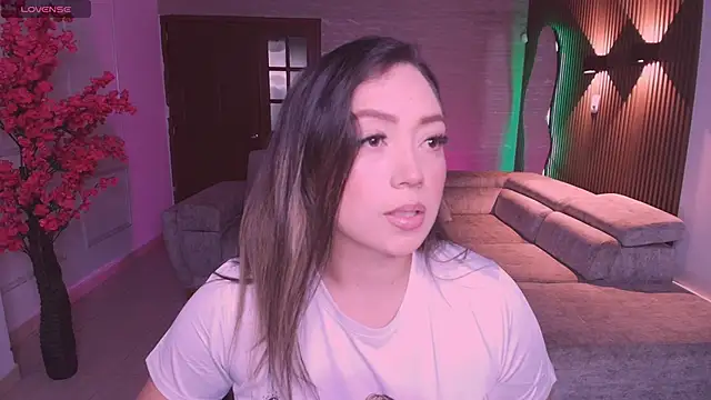 heidy johns online show from 04/15/26, 03:02