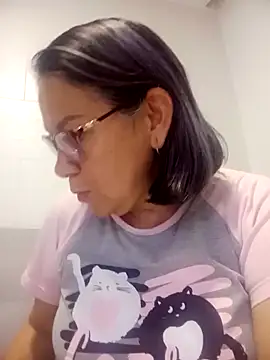 victoria wayne online show from 04/03/26, 09:18