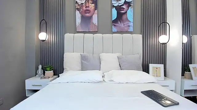 GiannaColling1 online show from 02/05/26, 09:36