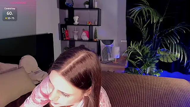 Snapshot of LisaBaillea chatting on 03/07/25, 09:06 LisaBaillea online show from 03/07/25, 09:06
