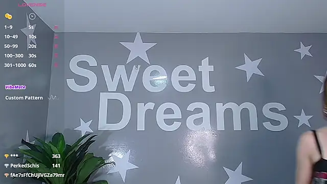 Snapshot of emma_wockll_t chatting on 10/12/25, 01:15 emma wockll t online show from 10/12/25, 01:15