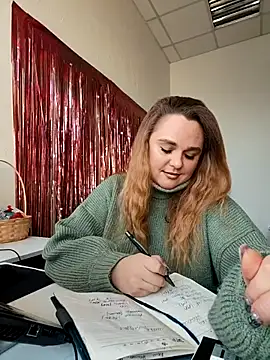 Juicy PeachLux online show from 10/26/25, 06:41