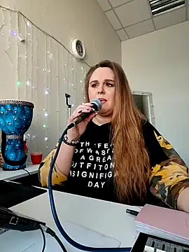 Juicy PeachLux online show from 02/13/26, 07:37