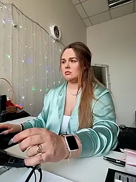 Juicy PeachLux online show from 03/28/26, 06:46