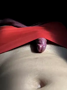 Boy-pgzin online show from 10/15/25, 02:01