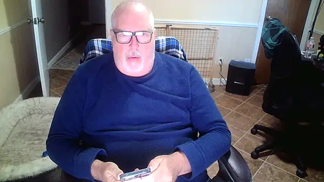 superbearboss online show from 10/31/25, 02:07