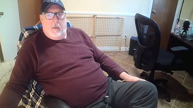 superbearboss online show from 11/05/25, 02:17