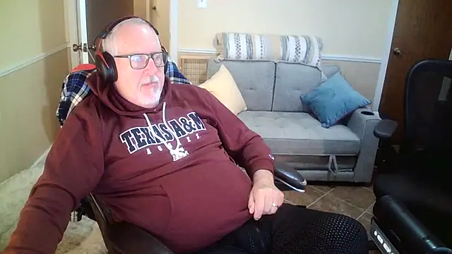 superbearboss online show from 05/01/26, 10:25