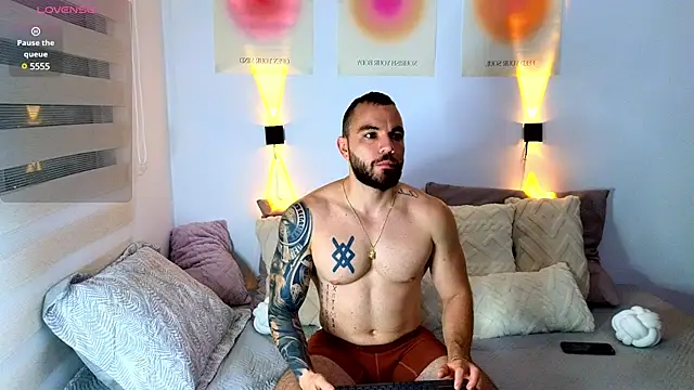 Isaac Carter online show from 03/11/25, 10:40