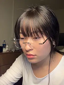 214Jun online show from 11/18/25, 05:39