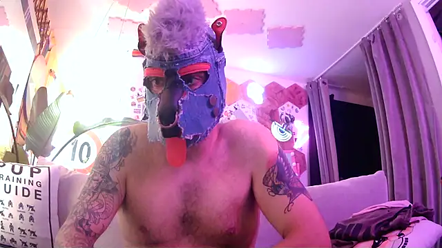 Snapshot of danix_wild_wolf chatting on 07/26/26, 10:00 danix wild wolf online show from 07/26/26, 10:00