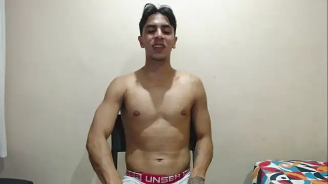 Snapshot of Monkey_uchiha777 chatting on 09/11/25, 02:33 Monkey uchiha777 online show from 09/11/25, 02:33