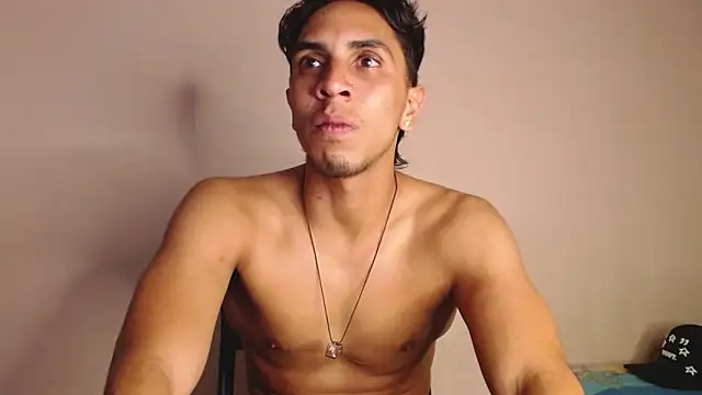 Snapshot of Monkey_uchiha777 chatting on 10/19/25, 11:38 Monkey uchiha777 online show from 10/19/25, 11:38