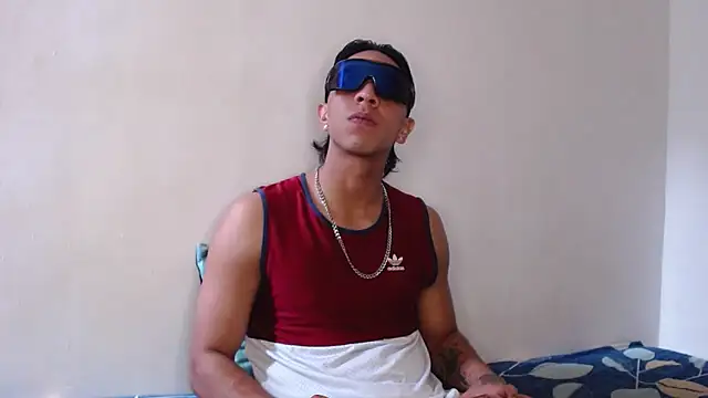 Snapshot of Monkey_uchiha777 chatting on 03/28/26, 05:23 Monkey uchiha777 online show from 03/28/26, 05:23