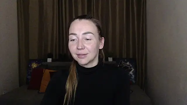 Snapshot of Kiss_julli88I chatting on 03/15/25, 06:32 Kiss julli88I online show from 03/15/25, 06:32