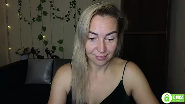 Snapshot of Kiss_julli88I chatting on 11/04/25, 06:29 Kiss julli88I online show from 11/04/25, 06:29