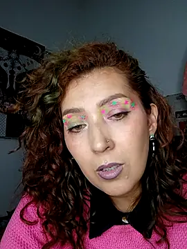 Luz delunaa online show from 01/11/26, 03:33