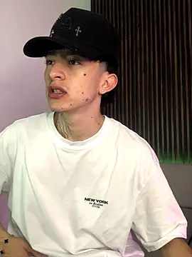 troy rouge online show from 10/04/25, 11:41