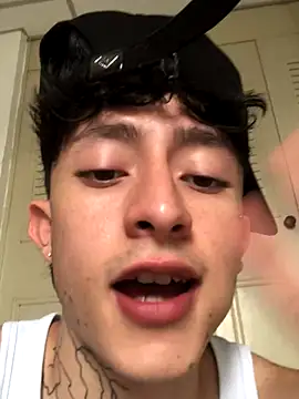 troy rouge online show from 10/09/25, 07:56