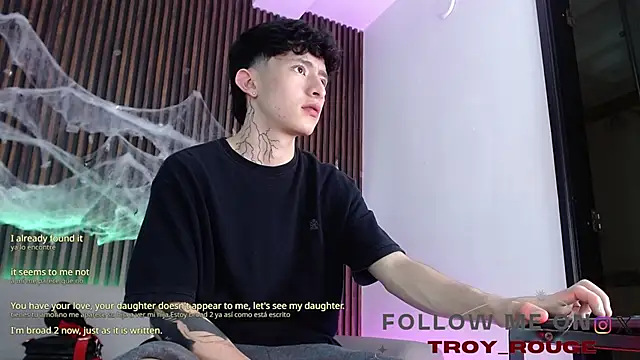 troy rouge online show from 10/25/25, 07:19