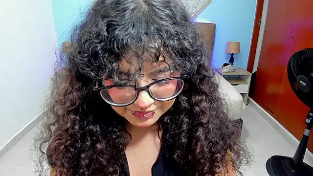  Lilly miller online show from 09/16/25, 07:59