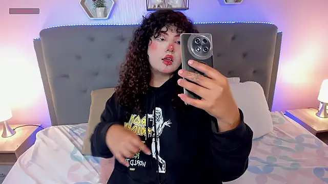  Lilly miller online show from 11/30/25, 03:49