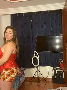 Luna-nevada online show from 03/27/26, 09:32