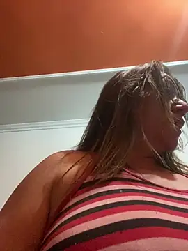 Luna-nevada online show from 04/20/26, 10:29