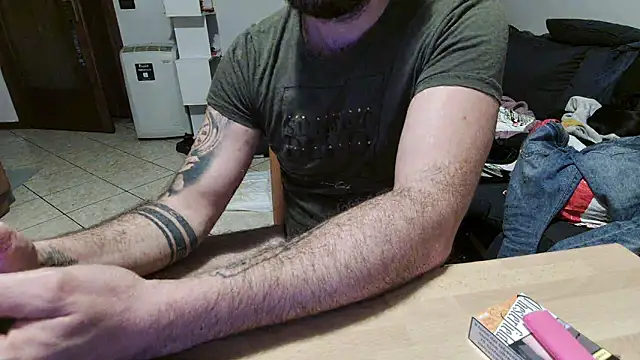 maialinofriuli online show from 09/14/25, 03:16