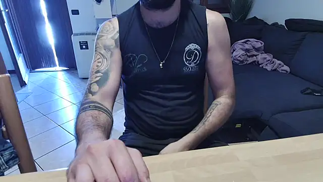 maialinofriuli online show from 09/25/25, 01:59